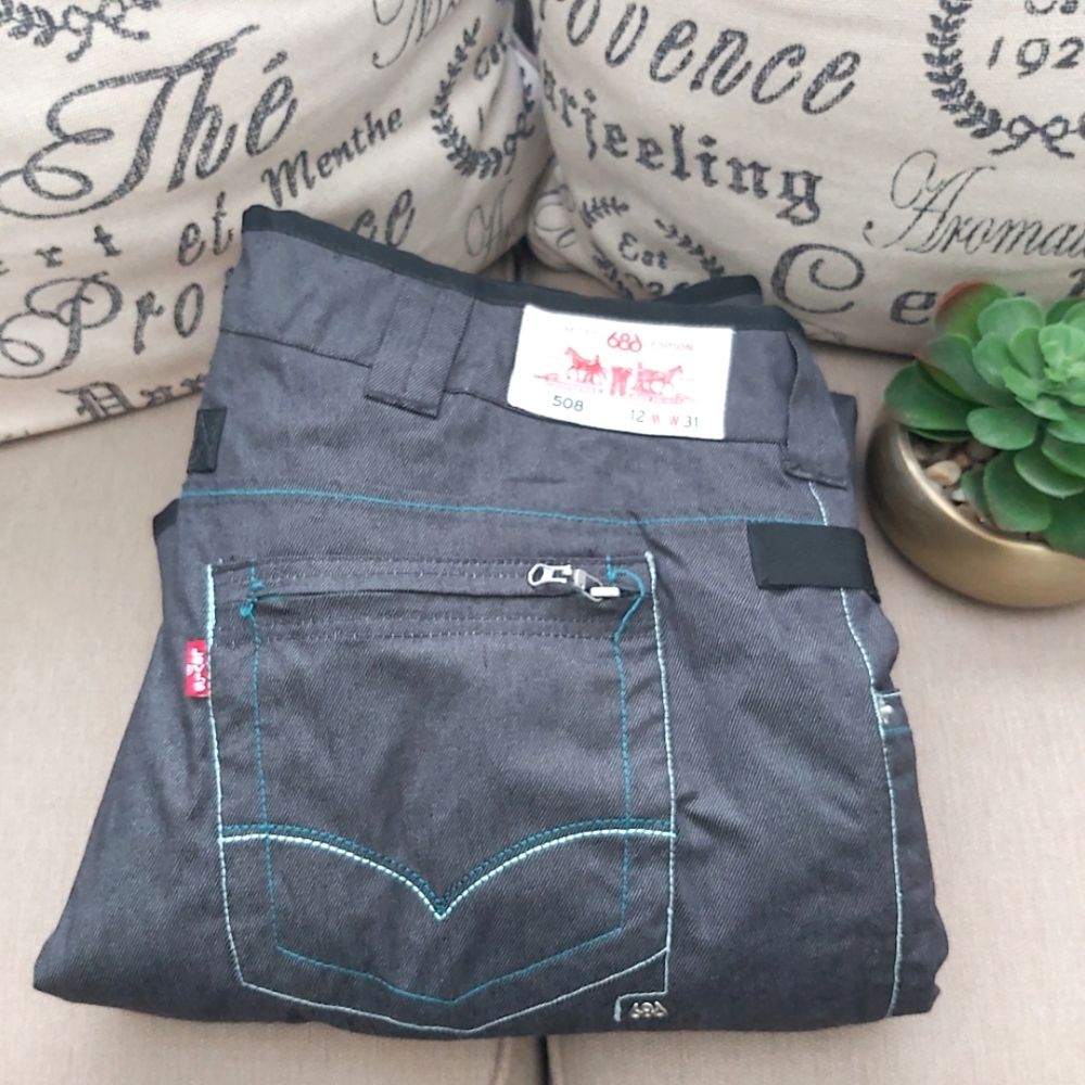 Levi's 686 rare limited edition women's low rise gray snow pants ski snowboard